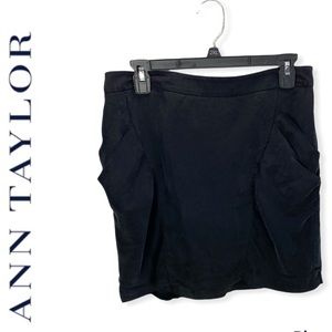 Ann Taylor black skirt size 6